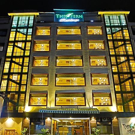 Hotel The Fern Residency Noida Esterno foto